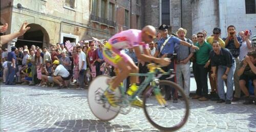 Maglia ROSA Ciclismo 82° Giro d' Italia 1999 Vintage Marco Pantani + Sportweek - Image 9