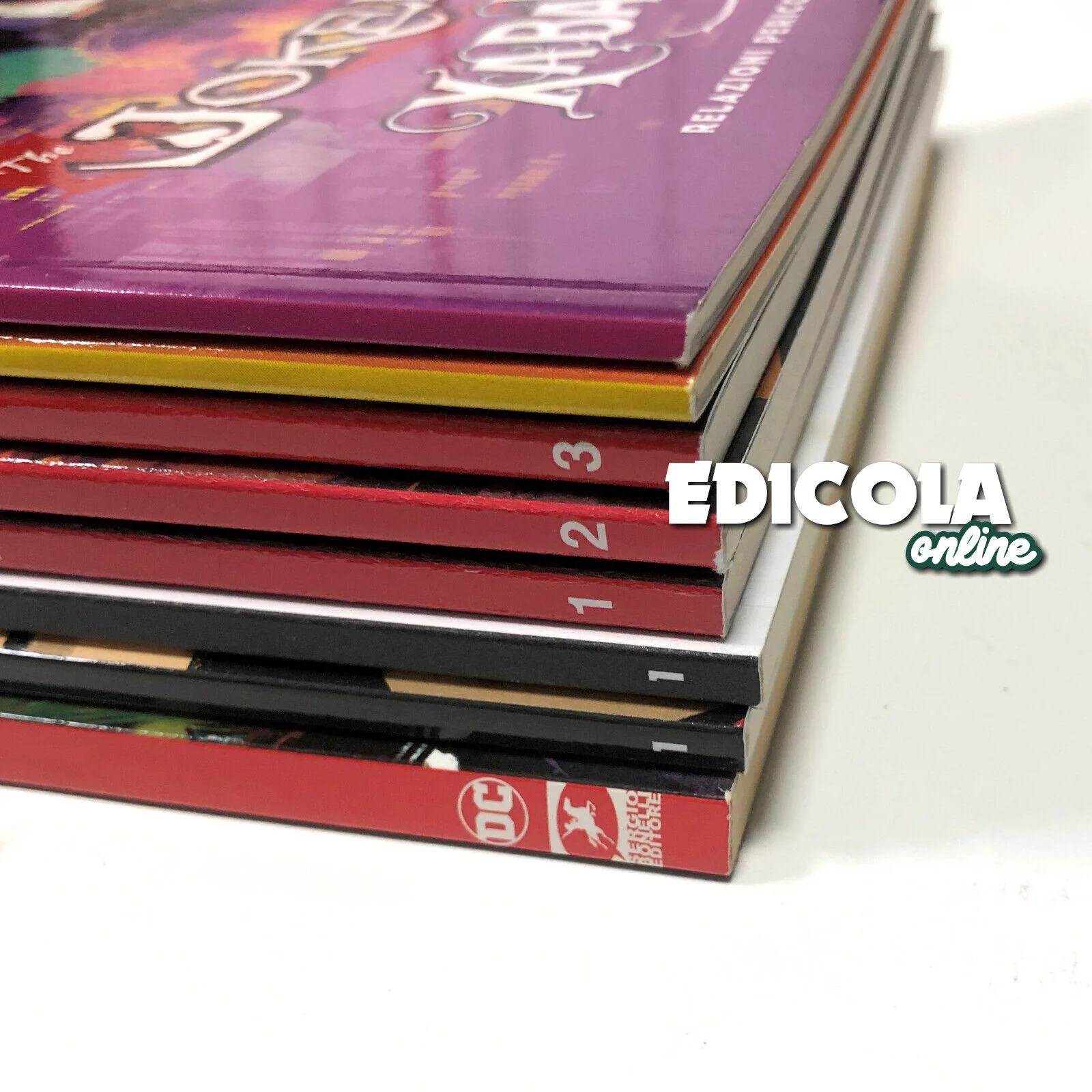 Saga Completa 8x Fumetti DYLAN DOG e BATMAN Numero 0 1 2 3 + Variant Cover Joker - Image 4