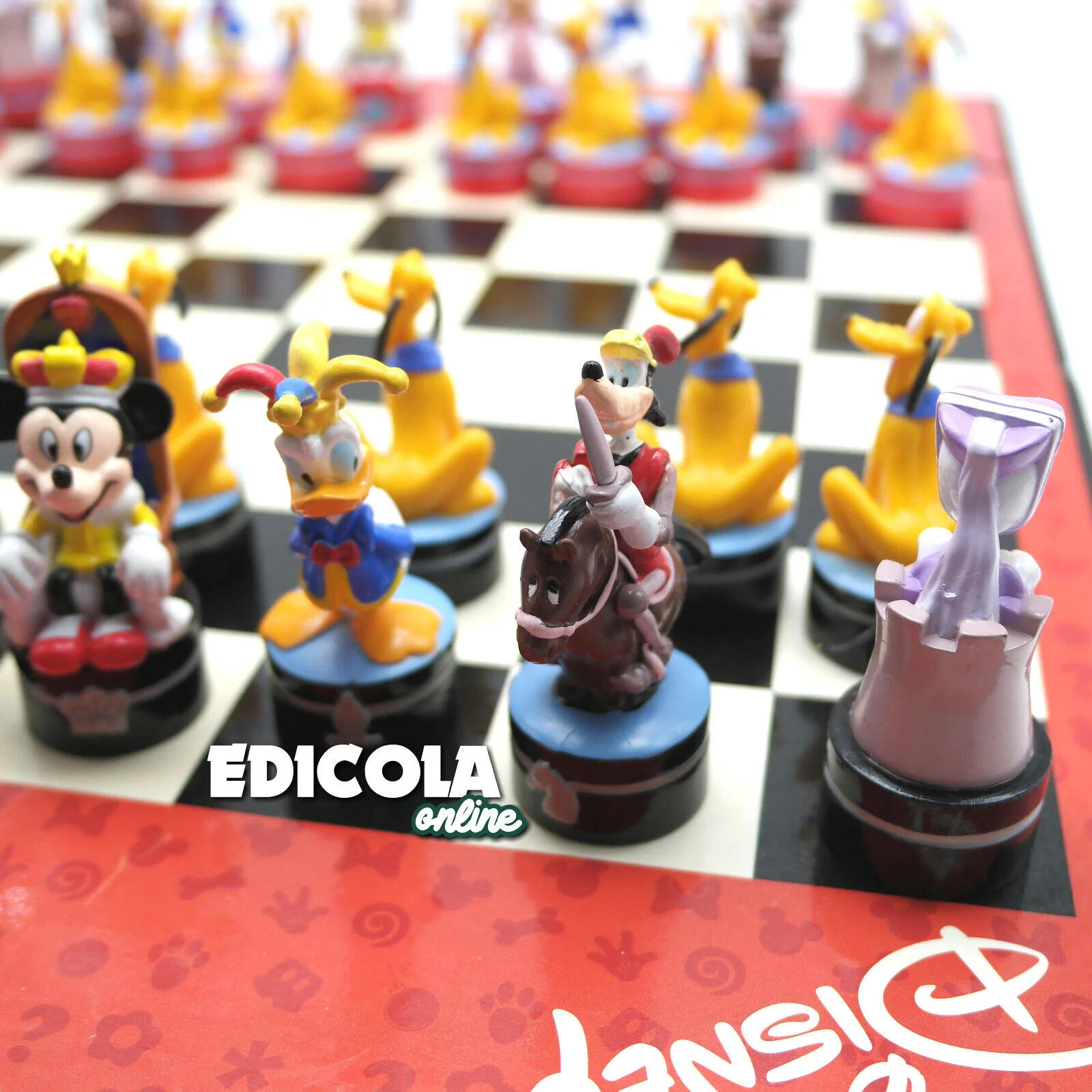 Scatola Giochi Scacchi Scacchiera Personaggi Disney 3D usata pedine Set Completo - Image 7