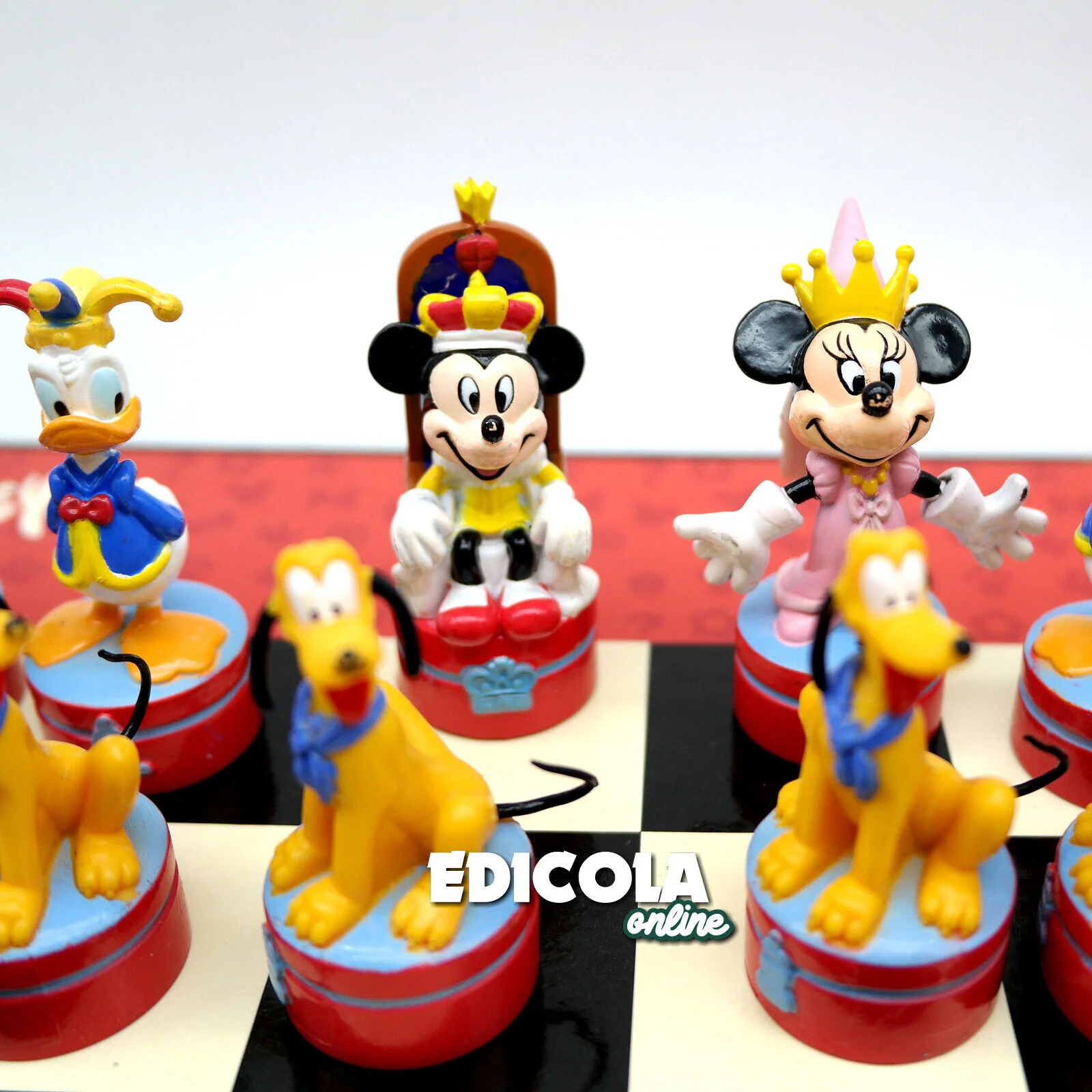 Scatola Giochi Scacchi Scacchiera Personaggi Disney 3D usata pedine Set Completo - Image 8