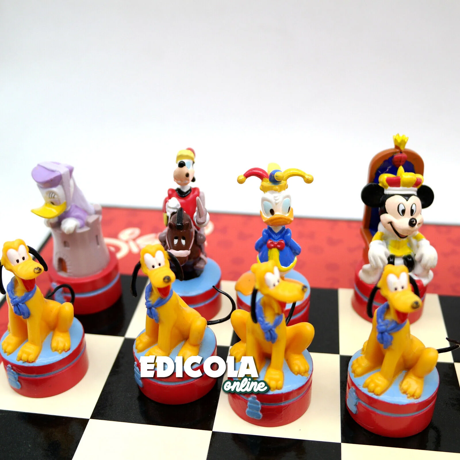 Scatola Giochi Scacchi Scacchiera Personaggi Disney 3D usata pedine Set Completo - Image 9